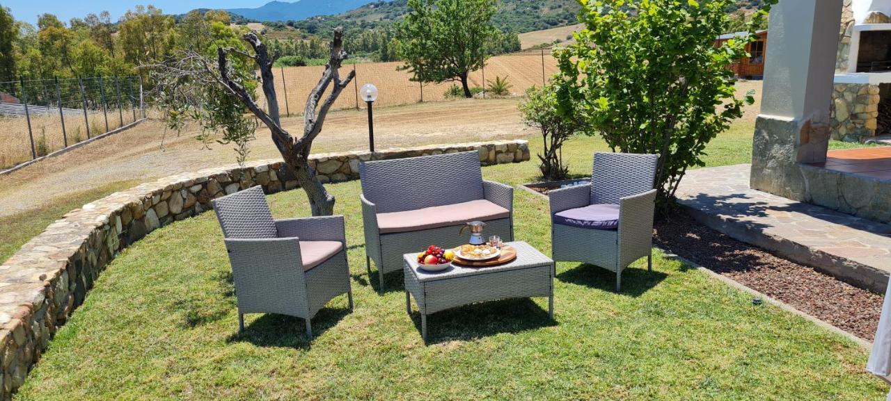 House Castiadas Tra Mare E Montagna Bagian luar foto